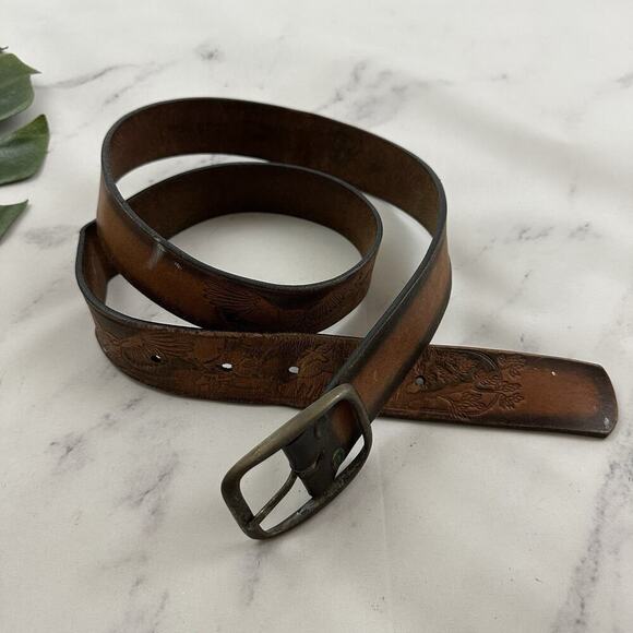 Mens Vintage 90s Tooled Leather Belt Size 40 Brown Owl Tree Forest Birds - Picture 1 of 6